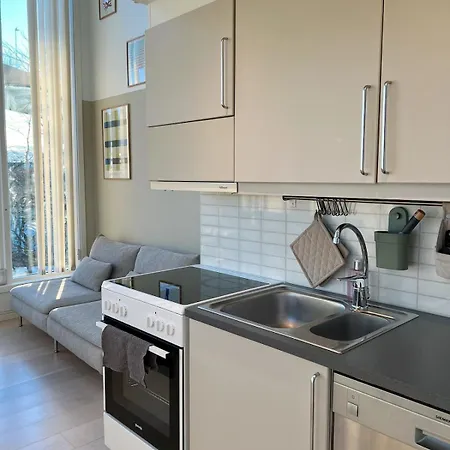 Penthouse In Center Апартаменты *